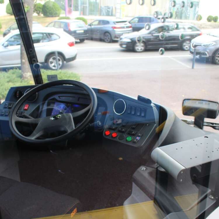 Apresentação novos autocarros elétricos